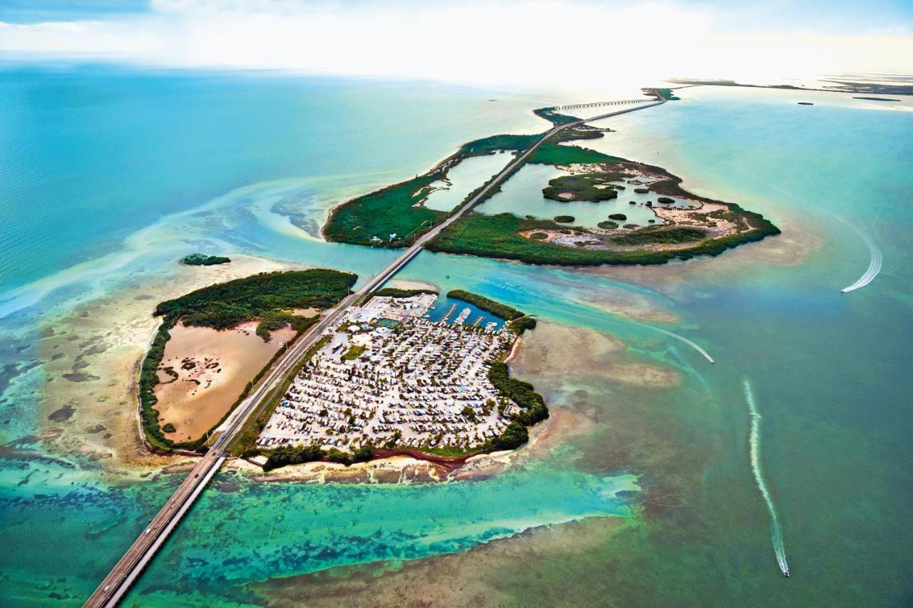 Fiesta Key Rv Resort Waterfront Cottage 36 雷顿 外观 照片